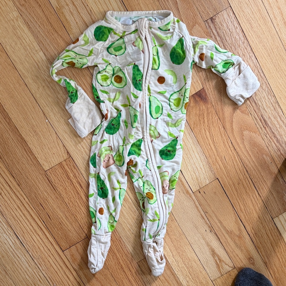 Avocado Print Little Sleepies 0-3 months